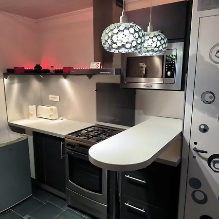Moderne Sylvia Bord De *